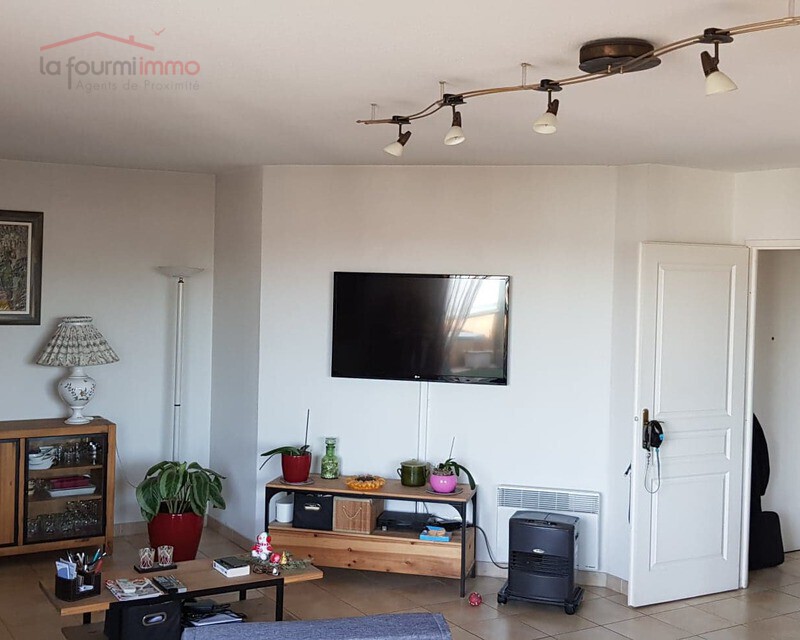 Appartement F2  avec garage - Coin tv