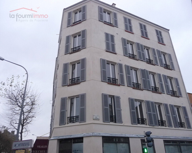 Exclusivité - Montreuil limite Vincennes - 2 pièces 32m² - P1260482