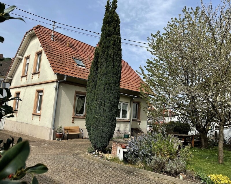 Grande maison avec jardin à Soufflenheim (67620) - Vue de cour