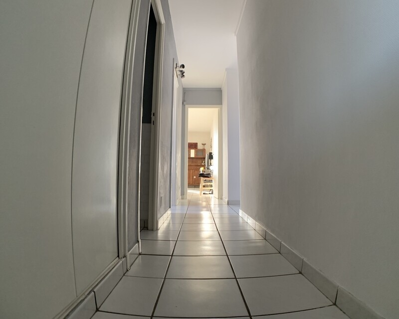 Perpignan /Appartement T2 47m²/ balcon + place de stationnement - couloir