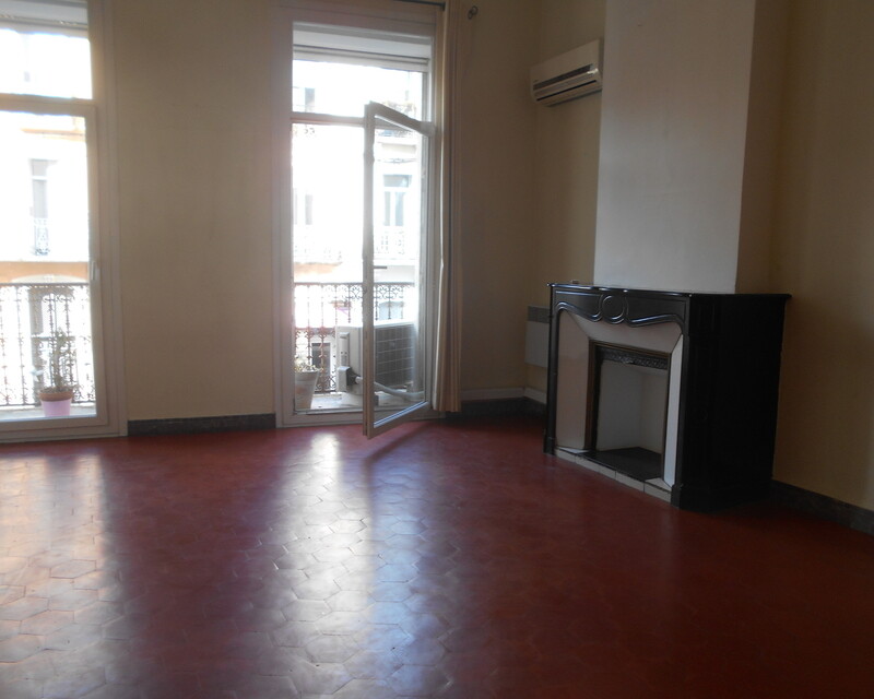 Appartement T3 de 90 m² - Perpignan - Quartier place Catalogne - Dscn2153
