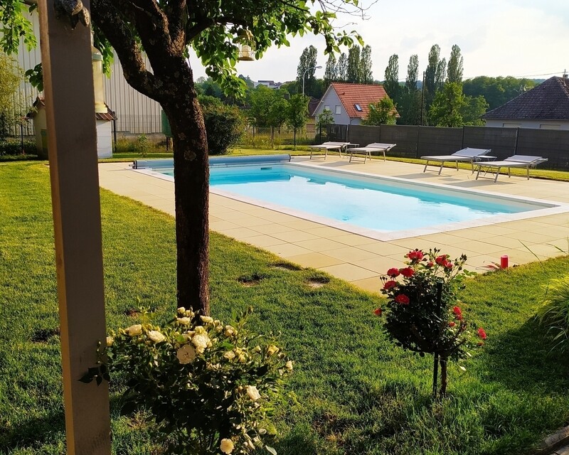 Maison 6 pièces 120 m² avec piscine - Img 20210611 193057