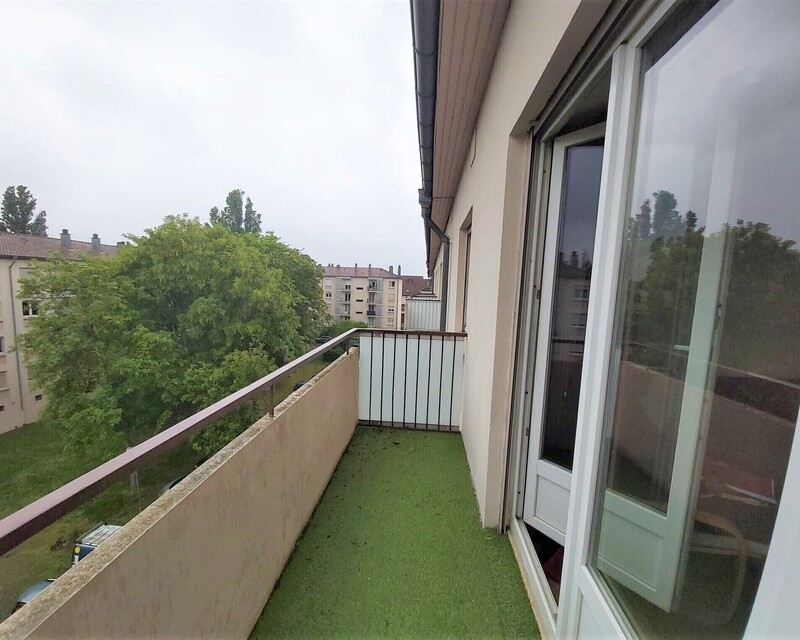 Bel appartement F2 à Illzach avec deux balcons (68110)