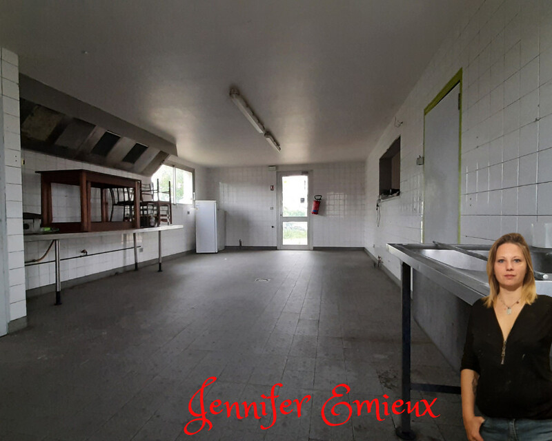 500 m² Ancien restaurant + partie habitable (112 m²) - Jennifer emieux  23 