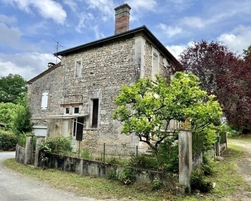 24610 Saint-Méard-de-Gurçon, maison de campagne 168m²
