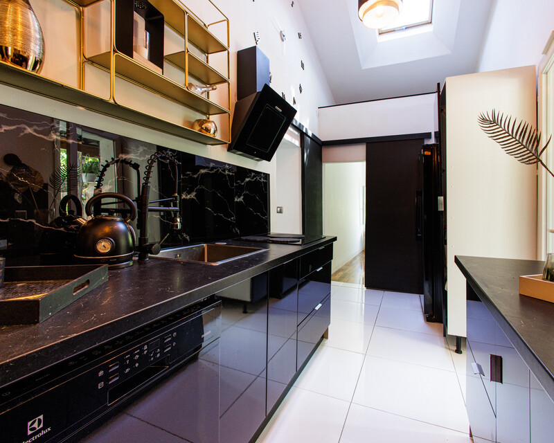 Maison familiale 7 pièces 160 m2  - Terrain 650 m2 - 619 000€   - Cuisine