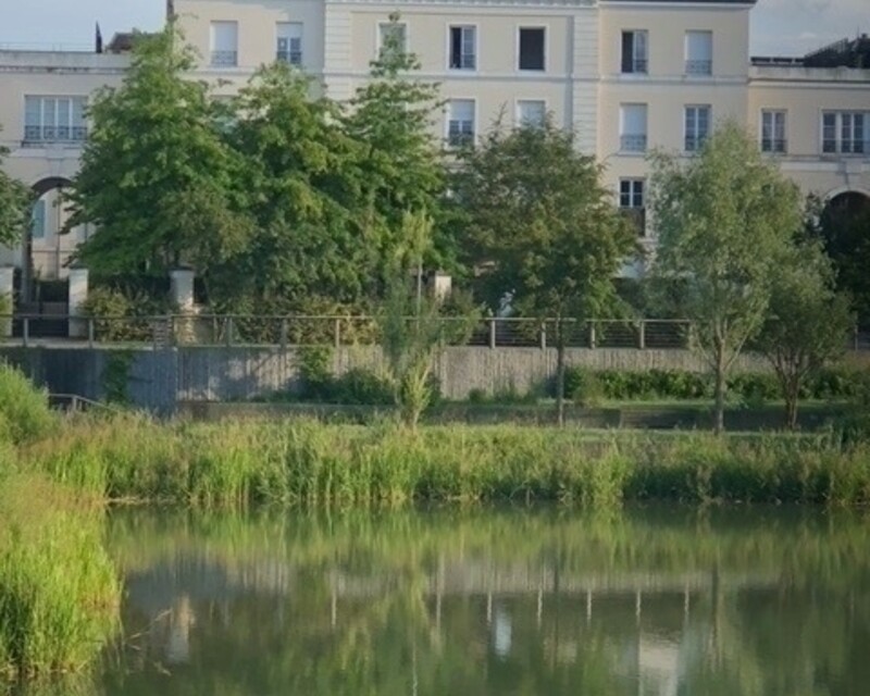 Appartement type F3 de 61m² sur Serris - Plan arriere lac